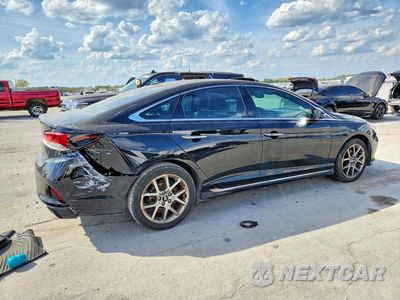 Trzecie zdjęcie samochodu z tyłu: 2018 HYUNDAI SONATA LIMITED 2.0T VIN:5NPE34AB8JH666502 - miniatura