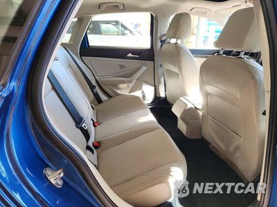 Zdjęcie 10 z 12 samochodu: 2019 VOLKSWAGEN JETTA SEL VIN:3VWE57BU9KM107481 - miniatura