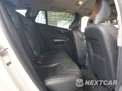 Zdjęcie 10 z 12 samochodu: 2015 VOLVO V60 CROSS COUNTRY PREMIER VIN:YV4612HK8F1000871 - miniatura