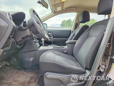Zdjęcie 7 z 14 samochodu: 2011 NISSAN ROGUE S VIN:JN8AS5MV6BW304018 - miniatura