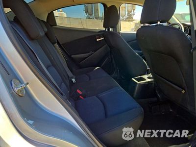 Zdjęcie 10 z 12 samochodu: 2019 TOYOTA YARIS LE VIN:3MYDLBYV2KY506914 - miniatura
