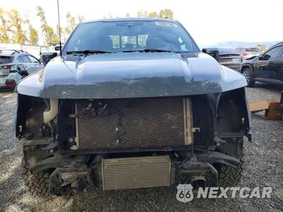 Piąte zdjęcie samochodu w środku: 2023 FORD F150 SUPERCREW VIN:1FTEW1E84PFB29567 - miniatura