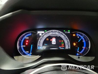 Zdjęcie 9 z 13 samochodu: 2025 TOYOTA RAV4 XLE PREMIUM VIN:2T3B6RFVXSW089203 - miniatura