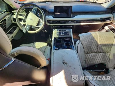 Zdjęcie 8 z 13 samochodu: 2020 LINCOLN AVIATOR BLACK LABEL VIN:5LM5J9XC1LGL15868 - miniatura