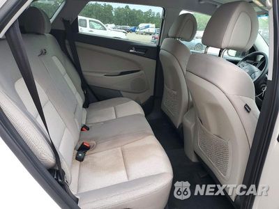 Zdjęcie 11 z 13 samochodu: 2016 HYUNDAI TUCSON ECO VIN:KM8J33A23GU235388 - miniatura