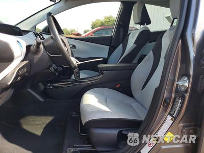 Zdjęcie 7 z 12 samochodu: 2016 TOYOTA PRIUS THREE VIN:JTDKARFU9G3027923 - miniatura