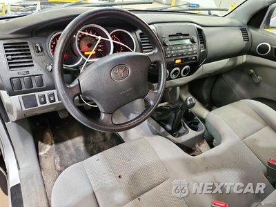 Zdjęcie 8 z 12 samochodu: 2009 TOYOTA TACOMA BASE VIN:5TEPX42N99Z645852 - miniatura