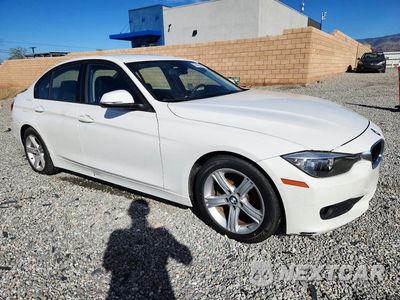 Czwarte zdjęcie samochodu z boku: 2014 BMW 320 I VIN:WBA3B1C55EK133026 - miniatura