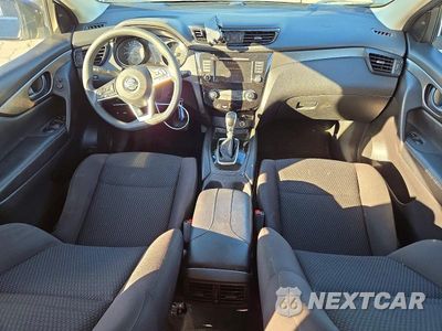 Zdjęcie 8 z 13 samochodu: 2019 NISSAN ROGUE SPORT S VIN:JN1BJ1CP8KW211695 - miniatura