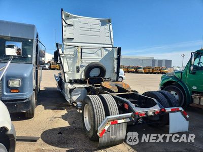 Drugie zdjęcie samochodu z przodu: 2023 VOLVO VN VNL - SEMI TRUCK VIN:4V4NC9EH7PN611192 - miniatura