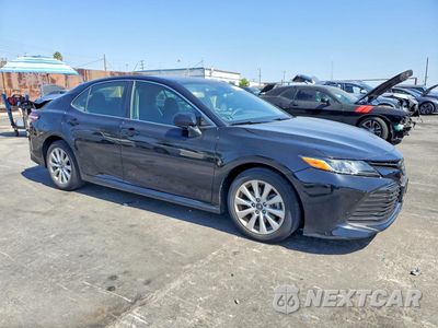 Czwarte zdjęcie samochodu z boku: 2019 TOYOTA CAMRY LE VIN:4T1B11HK8KU824837 - miniatura