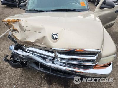 Zdjęcie 11 z 12 samochodu: 2004 DODGE DAKOTA QUAD SLT VIN:1D7HG48N44S732458 - miniatura