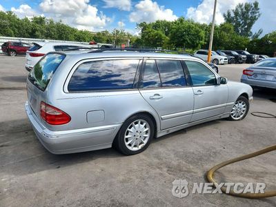 Trzecie zdjęcie samochodu z tyłu: 2001 MERCEDES-BENZ E 320 VIN:WDBJH65J71B363238 - miniatura