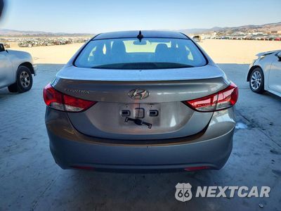 Zdjęcie 6 z 12 samochodu: 2012 HYUNDAI ELANTRA GLS VIN:KMHDH4AE8CU356054 - miniatura