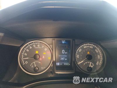 Zdjęcie 9 z 12 samochodu: 2018 TOYOTA TACOMA VIN:5TFCZ5AN7JX163702 - miniatura