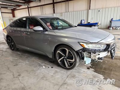 Czwarte zdjęcie samochodu z boku: 2019 HONDA ACCORD SPORT VIN:1HGCV1F33KA070547 - miniatura