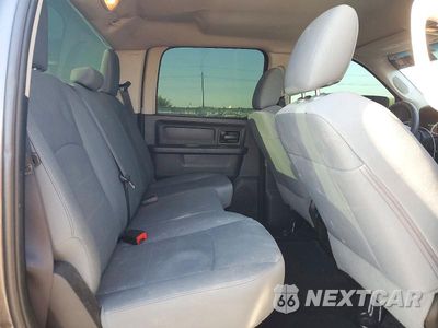 Zdjęcie 10 z 12 samochodu: 2016 RAM 2500 ST VIN:3C6UR5CJ2GG355483 - miniatura