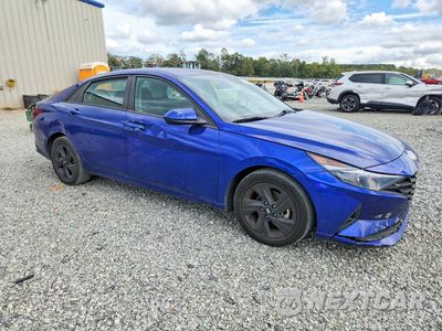 Czwarte zdjęcie samochodu z boku: 2022 HYUNDAI ELANTRA SEL VIN:5NPLS4AG9NH085683 - miniatura