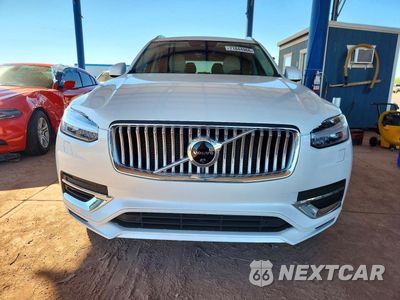 Piąte zdjęcie samochodu w środku: 2022 VOLVO XC90 T8 RECHARGE INSCRIPTION VIN:YV4H60CL4N1836514 - miniatura