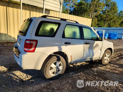 Trzecie zdjęcie samochodu z tyłu: 2012 FORD ESCAPE XLS VIN:1FMCU0C72CKA91318 - miniatura