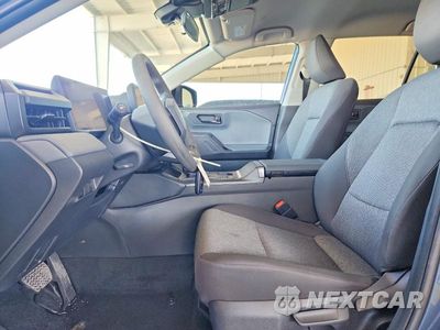 Zdjęcie 7 z 14 samochodu: 2026 TOYOTA RAV4 LE VIN:2T36DRBVXTC017417 - miniatura