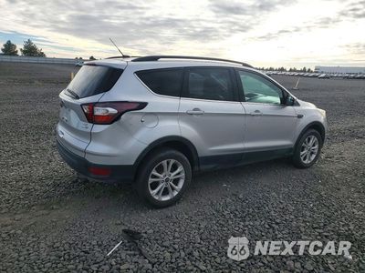 Trzecie zdjęcie samochodu z tyłu: 2018 FORD ESCAPE SE VIN:1FMCU9GD8JUA65943 - miniatura