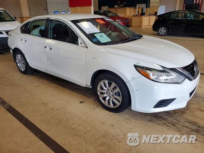 Czwarte zdjęcie samochodu z boku: 2017 NISSAN ALTIMA 2.5 S VIN:1N4AL3AP9HC141240 - miniatura