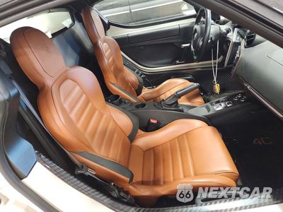 Zdjęcie 10 z 13 samochodu: 2016 ALFA ROMEO 4C SPIDER VIN:ZARBAAB41GM181534 - miniatura