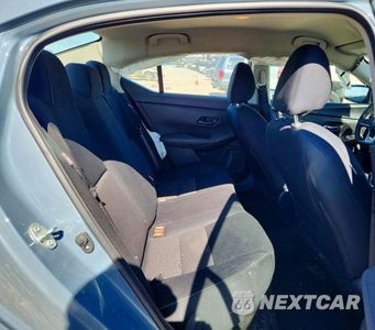 Zdjęcie 10 z 12 samochodu: 2024 NISSAN SENTRA SV VIN:3N1AB8CV4RY202415 - miniatura