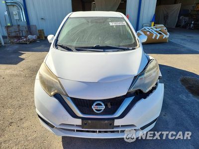 Piąte zdjęcie samochodu w środku: 2019 NISSAN VERSA NOTE S VIN:3N1CE2CP2KL360267 - miniatura