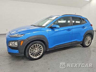 2018 HYUNDAI KONA SEL KM8K62AA3JU084136 - główne zdjęcie licytacji z USA - miniatura