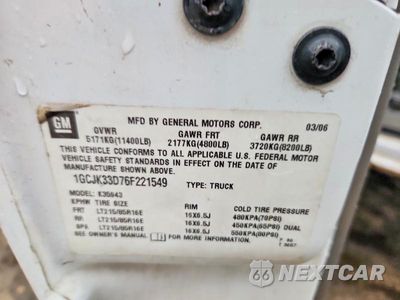 Zdjęcie 12 z 12 samochodu: 2006 CHEVROLET SILVERADO K3500 VIN:1GCJK33D76F221549 - miniatura
