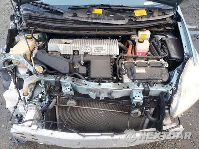 Zdjęcie 11 z 13 samochodu: 2013 TOYOTA PRIUS TWO VIN:JTDKN3DU3D1725519 - miniatura