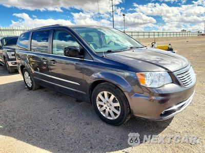 Czwarte zdjęcie samochodu z boku: 2016 CHRYSLER TOWN & COUNTRY TOURING VIN:2C4RC1BG5GR187606 - miniatura