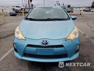Piąte zdjęcie samochodu w środku: 2012 TOYOTA PRIUS C TWO VIN:JTDKDTB37C1023408 - miniatura