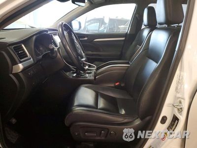 Zdjęcie 7 z 13 samochodu: 2017 TOYOTA HIGHLANDER XLE VIN:5TDJZRFH7HS515257 - miniatura