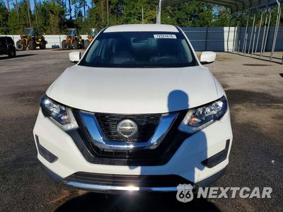 Piąte zdjęcie samochodu w środku: 2018 NISSAN ROGUE S VIN:JN8AT2MT6JW462531 - miniatura