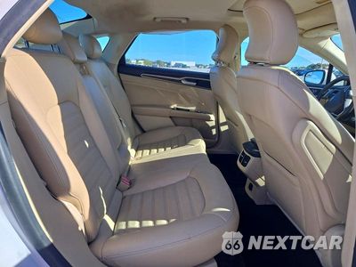 Zdjęcie 10 z 12 samochodu: 2016 FORD FUSION SE VIN:3FA6P0HD1GR324555 - miniatura