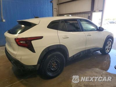 Trzecie zdjęcie samochodu z tyłu: 2025 CHEVROLET TRAX LS VIN:KL77LFEPXSC199197 - miniatura