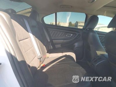 Zdjęcie 10 z 12 samochodu: 2010 FORD TAURUS SHO VIN:1FAHP2KTXAG102387 - miniatura