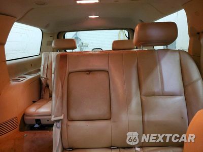 Zdjęcie 10 z 14 samochodu: 2007 CHEVROLET SUBURBAN K1500 VIN:3GNFK16327G111755 - miniatura