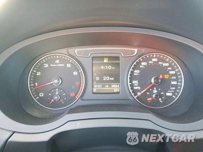 Zdjęcie 9 z 13 samochodu: 2018 AUDI Q3 PREMIUM VIN:WA1ECCFS0JR029903 - miniatura