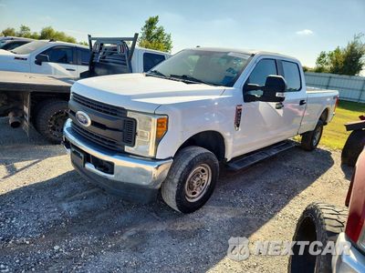 2017 FORD F250 SUPER DUTY 1FT7W2B60HEE94997 - główne zdjęcie licytacji z USA - miniatura