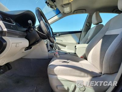 Zdjęcie 7 z 12 samochodu: 2012 TOYOTA CAMRY HYBRID XLE VIN:4T1BD1FK0CU063104 - miniatura