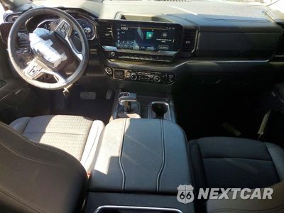 Zdjęcie 8 z 12 samochodu: 2024 CHEVROLET SILVERADO K1500 LT TRAIL BOSS VIN:3GCUDFED8RG135840 - miniatura