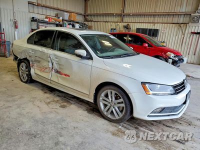 Czwarte zdjęcie samochodu z boku: 2017 VOLKSWAGEN JETTA SEL VIN:3VWL17AJ9HM299990 - miniatura