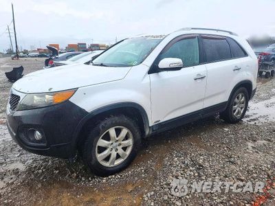 2011 KIA SORENTO LX 5XYKTCA12BG133462 - główne zdjęcie licytacji z USA - miniatura