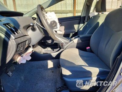 Zdjęcie 7 z 13 samochodu: 2013 TOYOTA PRIUS TWO VIN:JTDKN3DU5D0337245 - miniatura