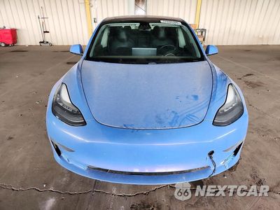 Piąte zdjęcie samochodu w środku: 2019 TESLA MODEL 3 VIN:5YJ3E1EA9KF397119 - miniatura