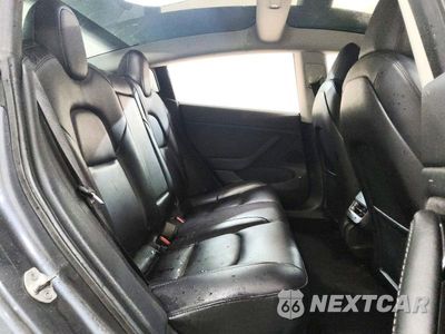Zdjęcie 10 z 12 samochodu: 2019 TESLA MODEL 3 VIN:5YJ3E1EA4KF317175 - miniatura